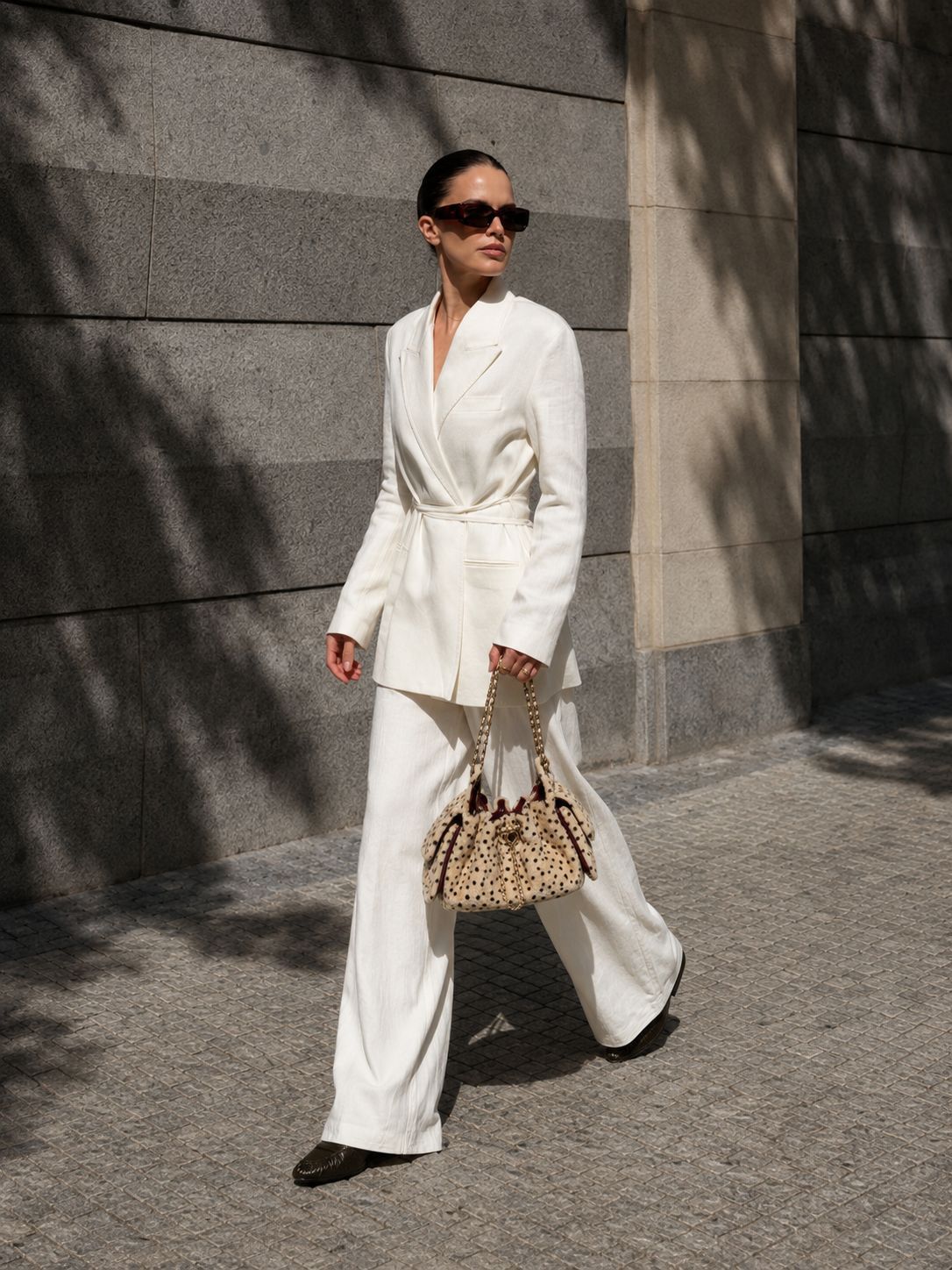 Sac Fourrure Léopard Chaîne Dorée – Sac Tendance Femme 2026