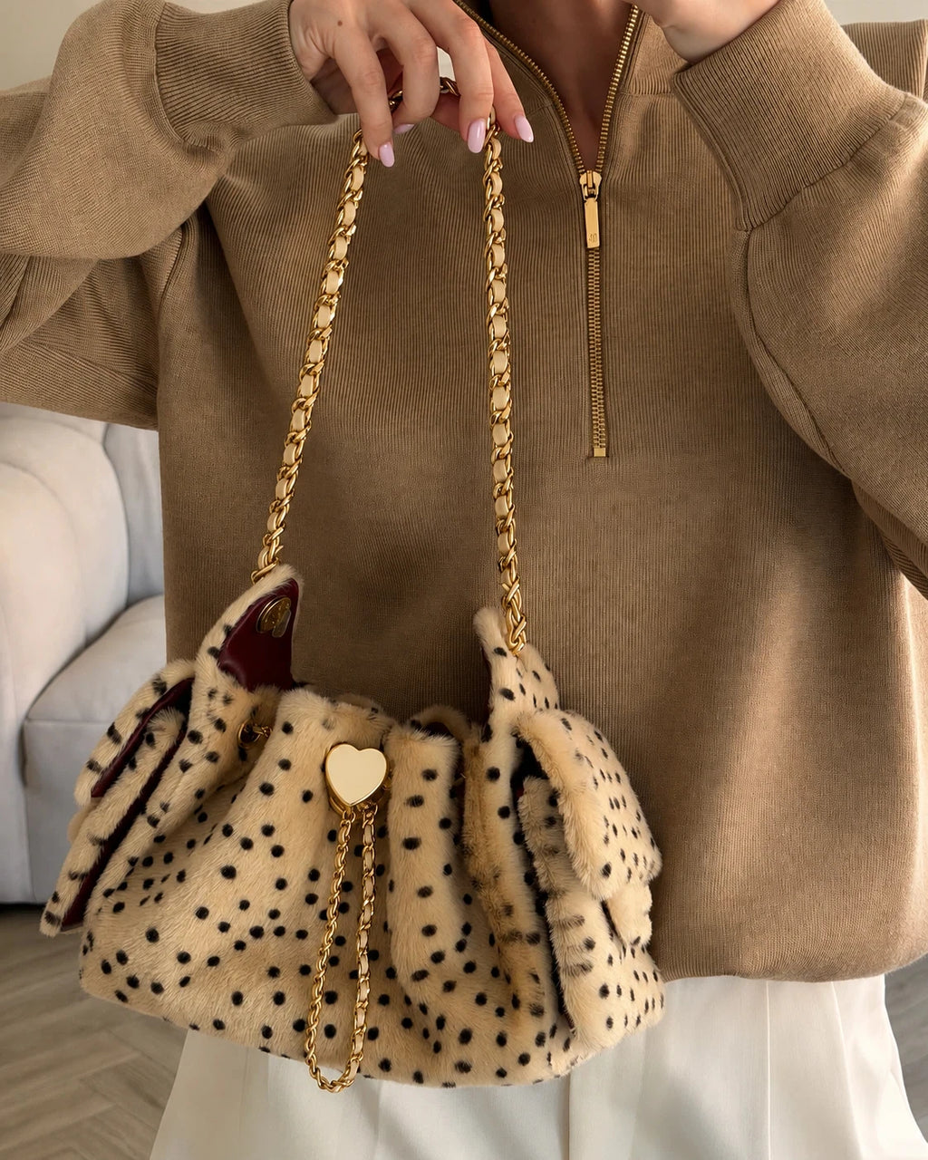 Sac Fourrure Léopard Chaîne Dorée – Sac Tendance Femme 2026